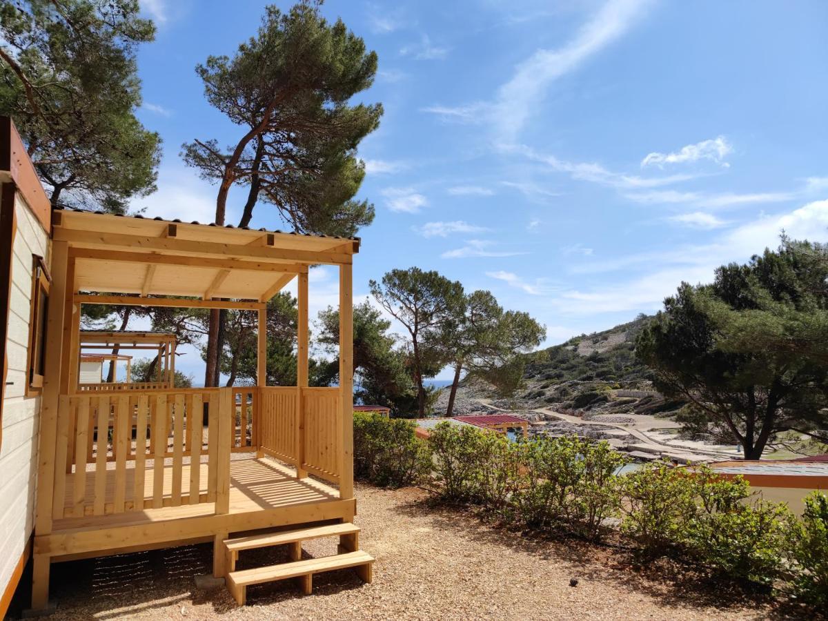 Camping Village Poljana Mali Lošinj Eksteriør billede