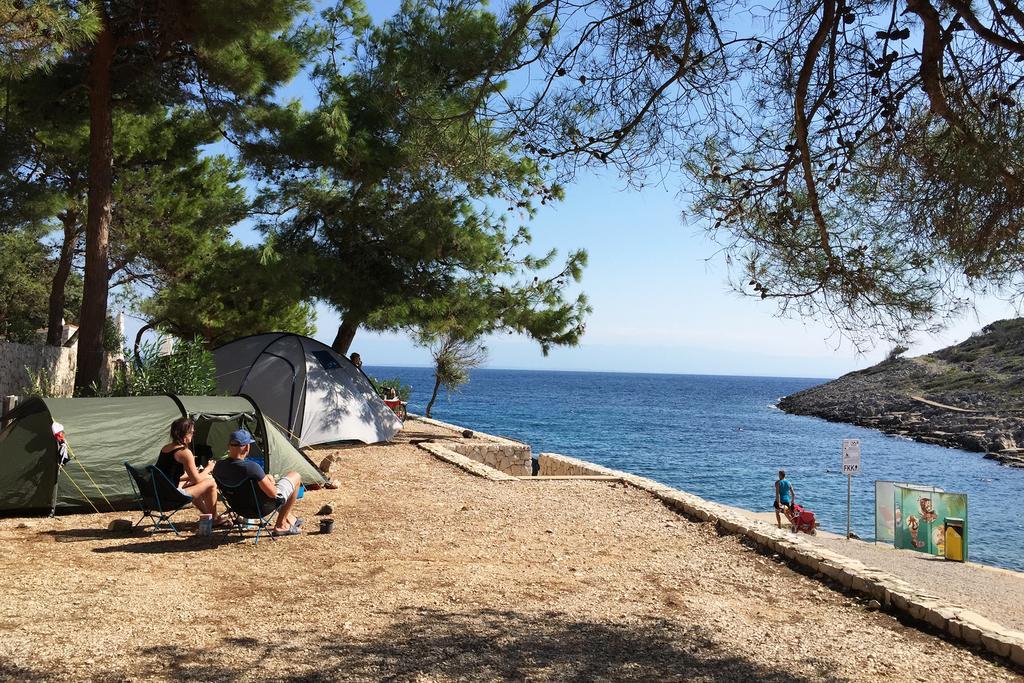 Camping Village Poljana Mali Lošinj Eksteriør billede