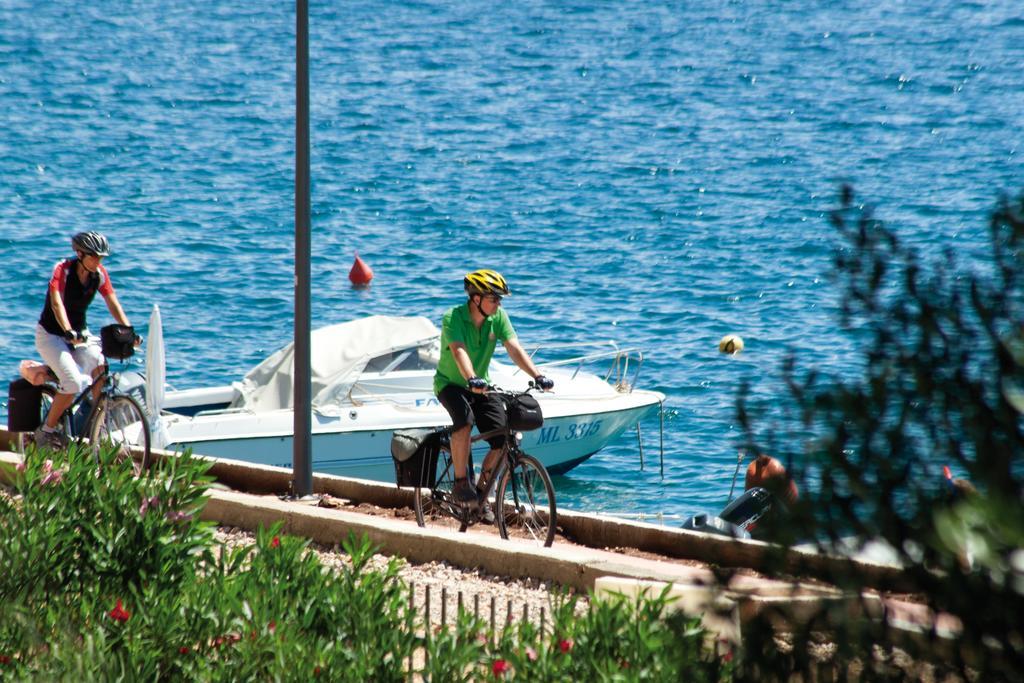 Camping Village Poljana Mali Lošinj Eksteriør billede